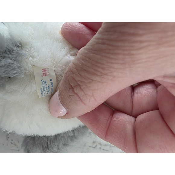 Vtg 1983 Wallace Berrie Mini PARTY Panda BEAR w/ Hat 6" Gray & White Plush Korea - Picture 4 of 5